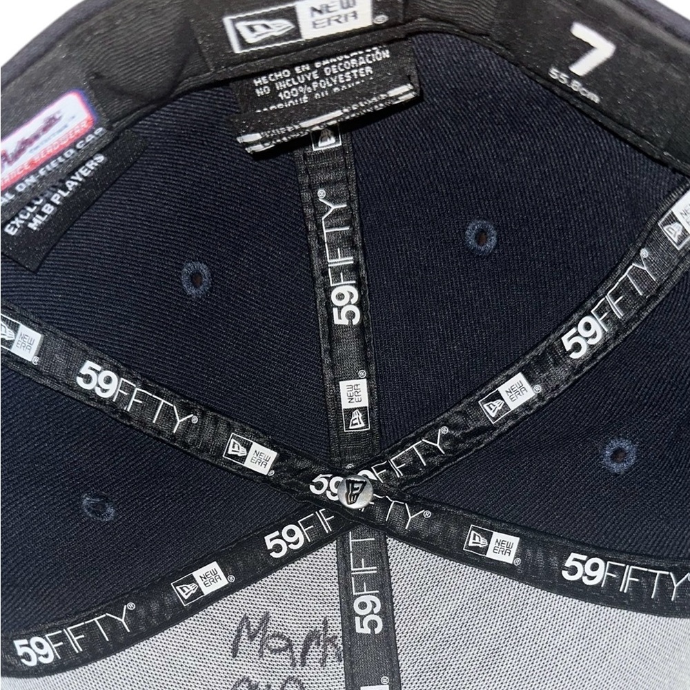 Navy Texas Rangers fitted ballcap. Size 7 - Picture 3 of 3